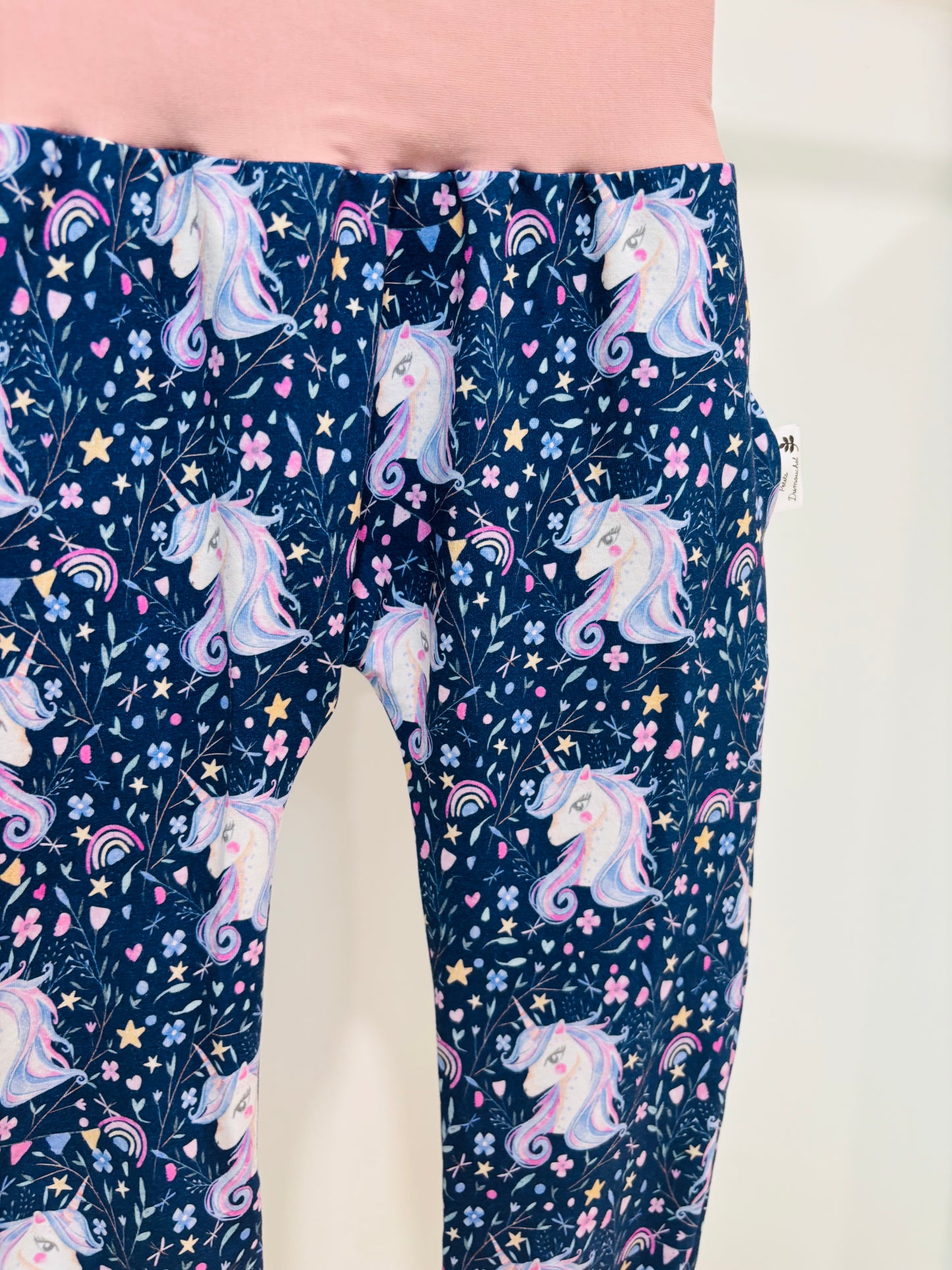 Pantalon évolutif licorne festive