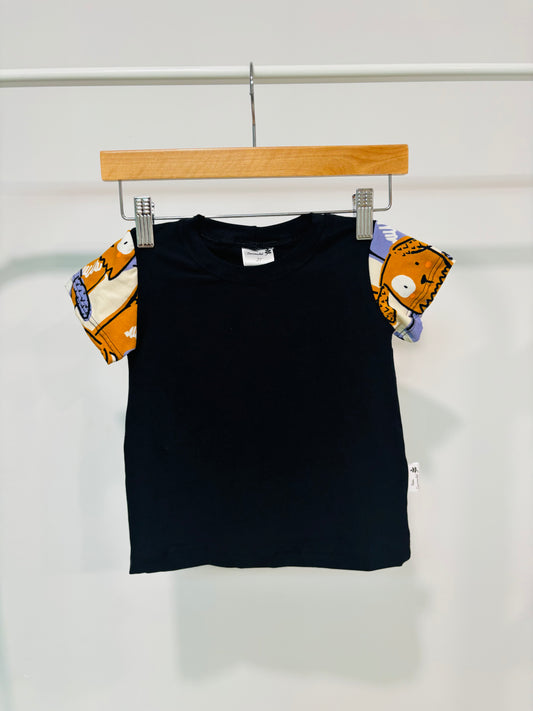 T-shirt chien coloré