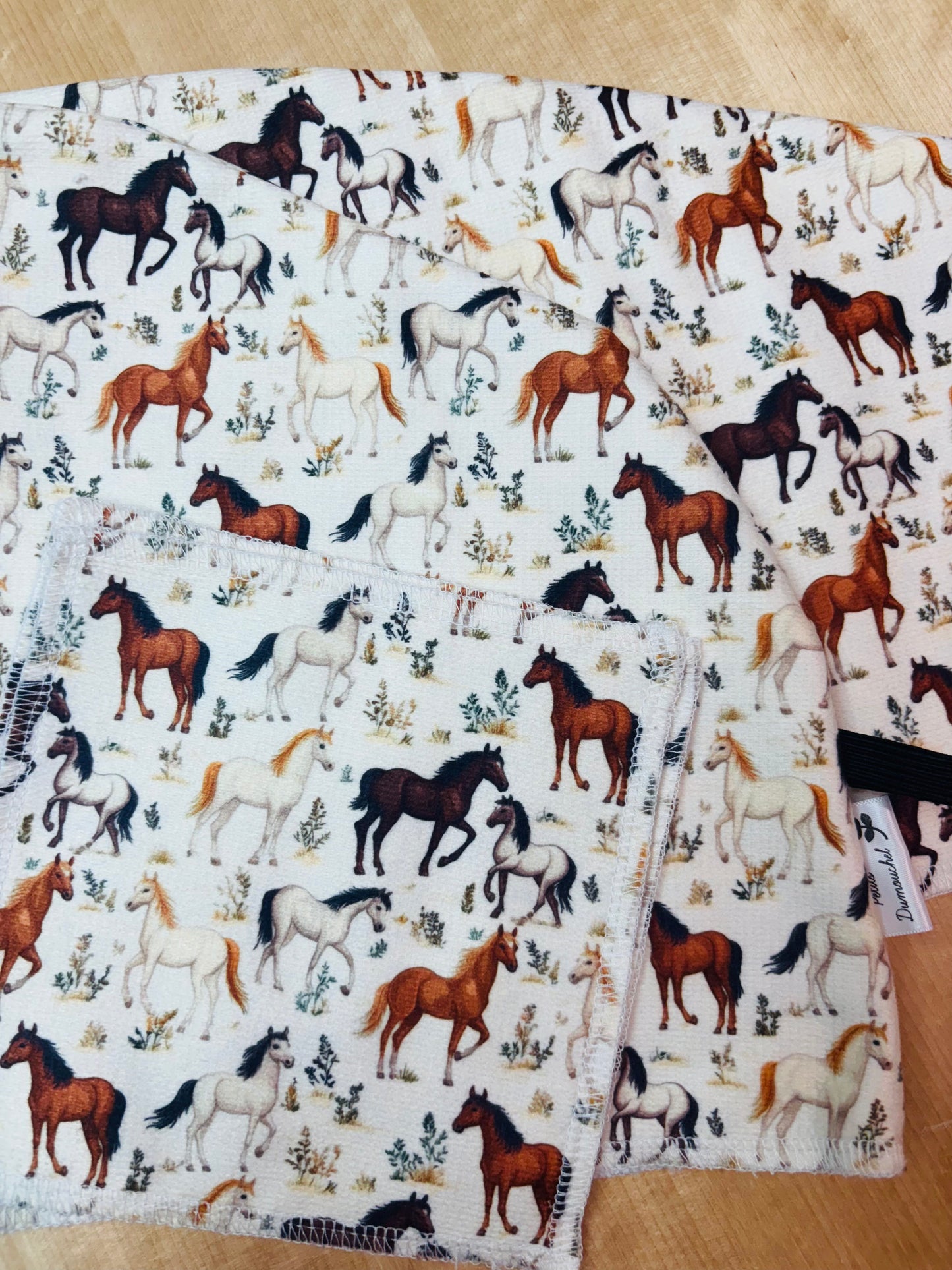 Serviette chevaux