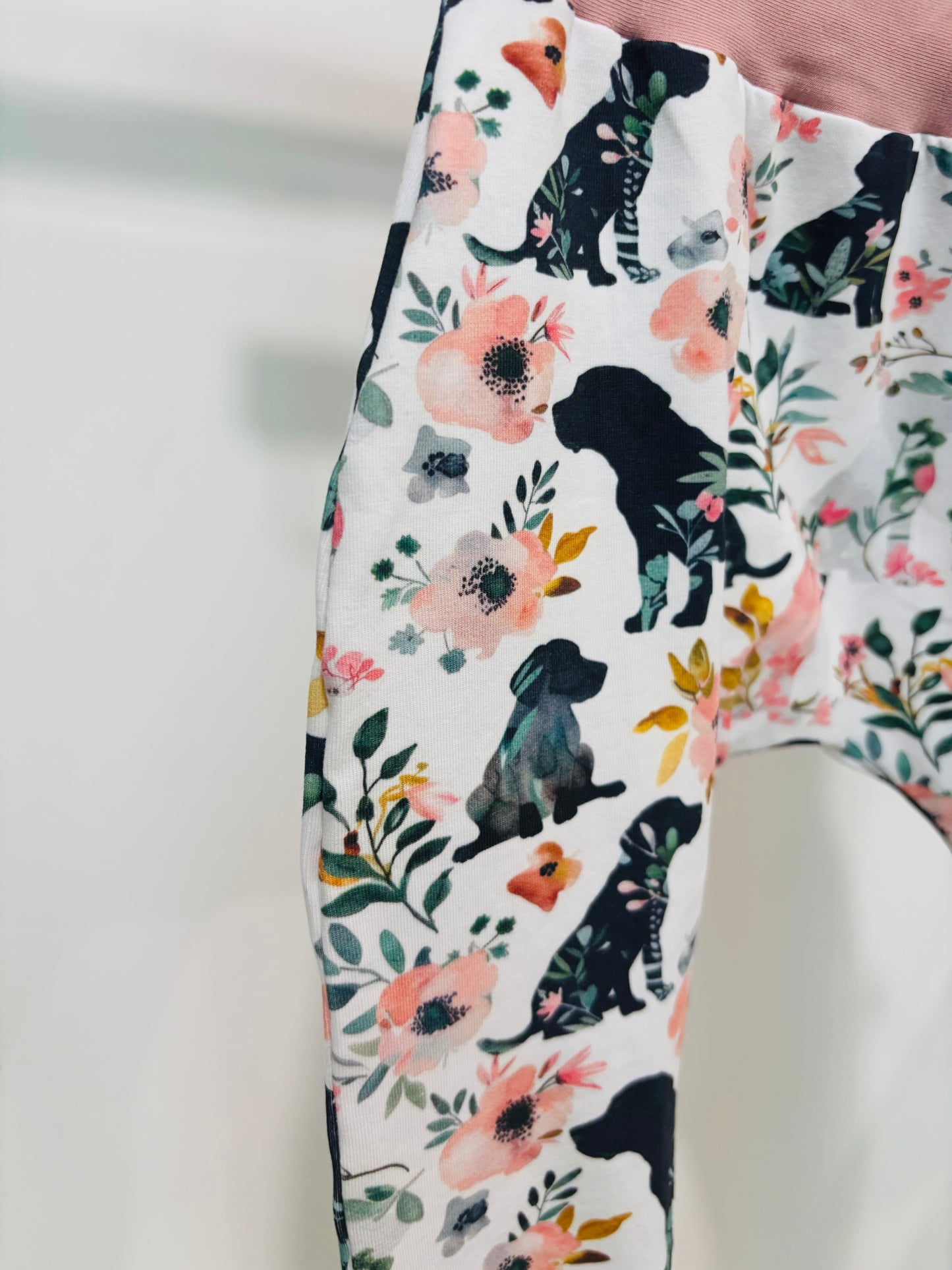 Pantalon évolutif chien fleurit