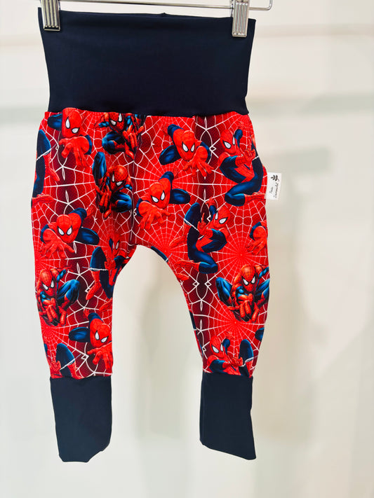 Pantalon évolutif homme araignée