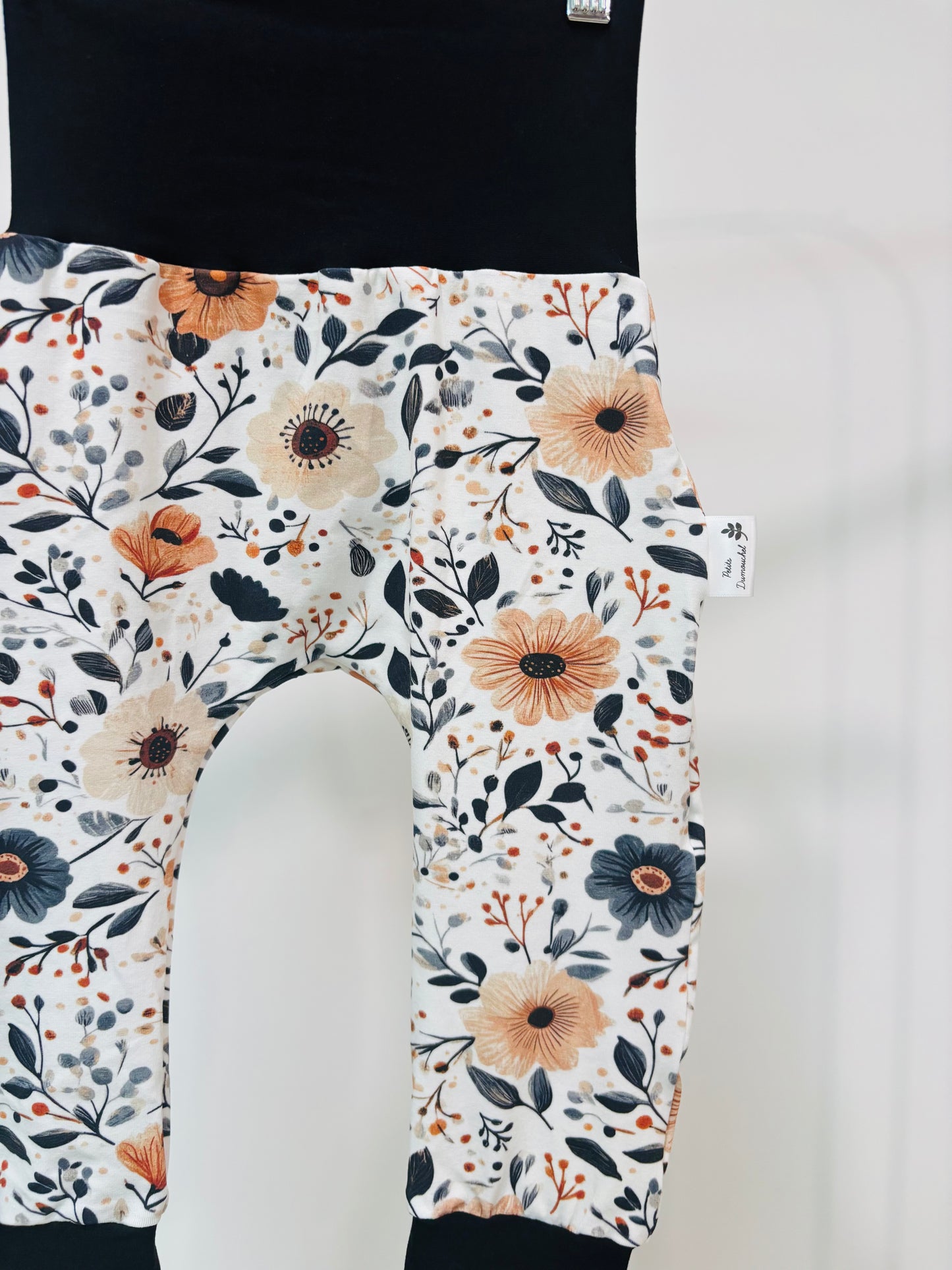 Pantalon évolutif arrangements floraux