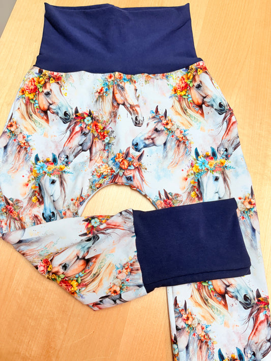 Pantalon évolutif fleurs et chevaux